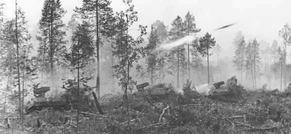 Batería de Panzerwerfer 42 disparando