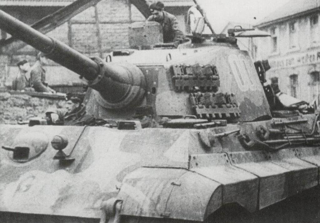 Tiger 008 de PLM de Bon después de ocupar Tondorf