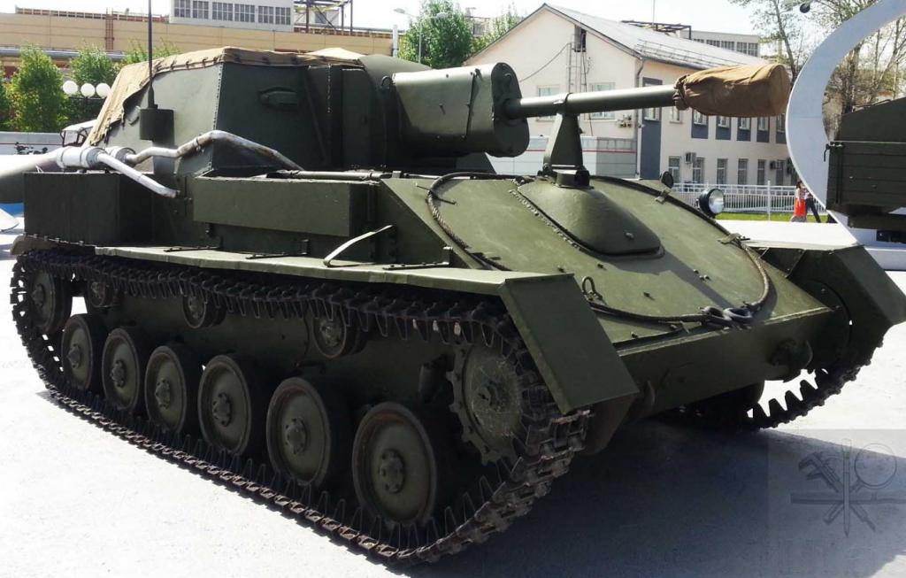 SU-76M conservado en el Museum of military equipment Battle Glory of the Urals Verkhnyaya Pyshma, Sverdlovsk Oblast, Rusia