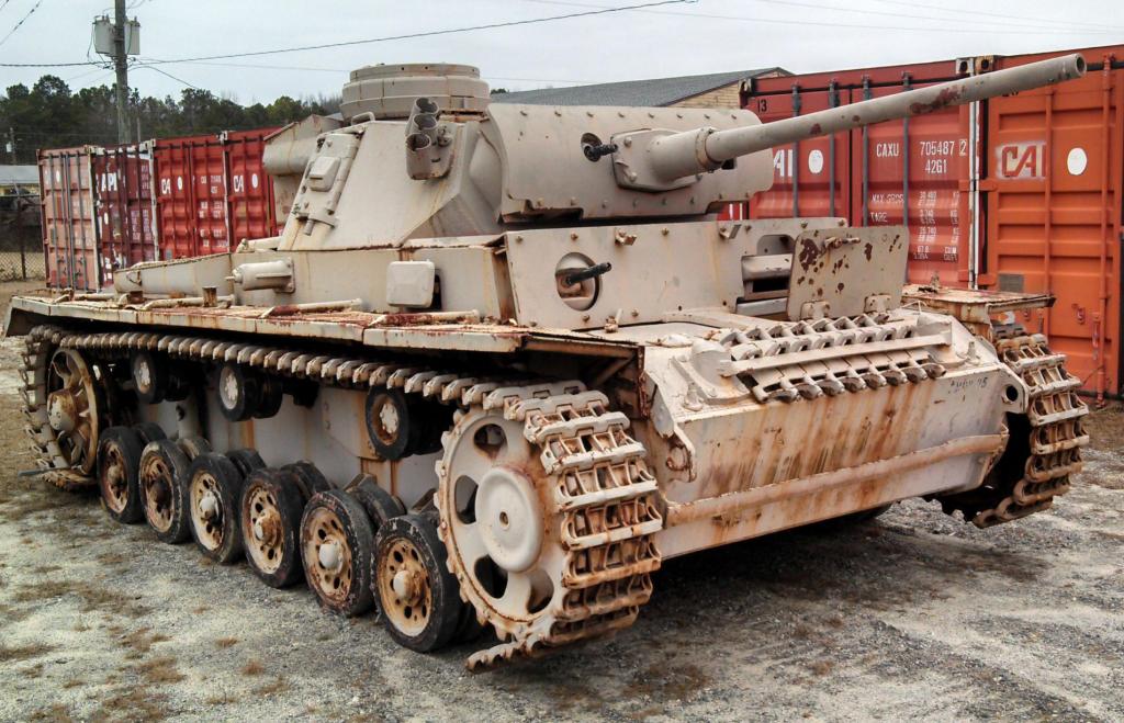 Panzerbefehlswagen. III Ausf. L conservado en el National Armor and Cavalry Museum de Fort Benning, USA