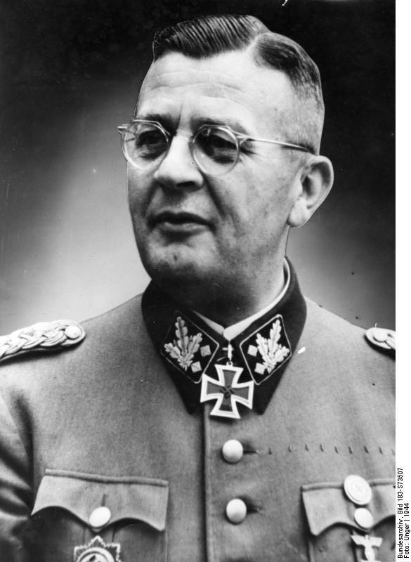 Obergruppenführer Erich von dem Bach-Zelewski