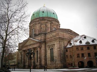 Núremberg, de ciudad Imperal a ciudad de la Navidad - Blogs de Alemania - Paseos entre la historia y las calles de Núremberg I (8)