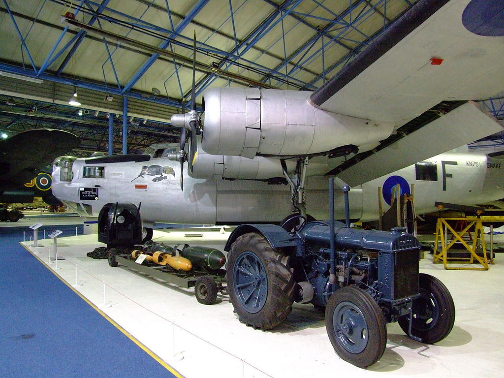 Consolidated B-24L-20FO Liberator Nº de Serie 44-50206 está en exhibición en el RAF Museum en Hendon, Londres