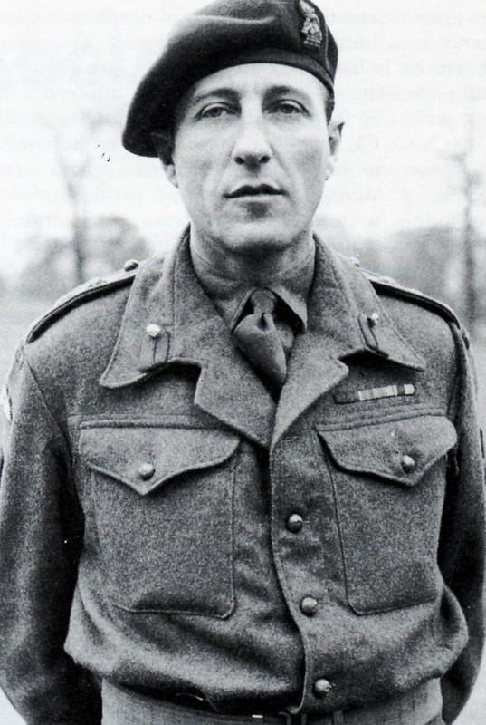 El General de Brigada Gerald Lathbury, Jefe de la 1ª Brigada Paracaidista