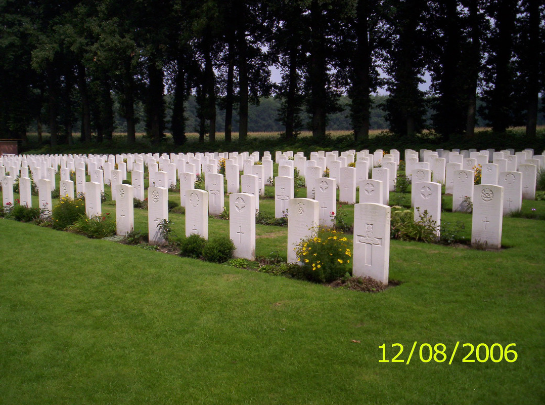 Cementerio británico y polaco en Oosterbeek