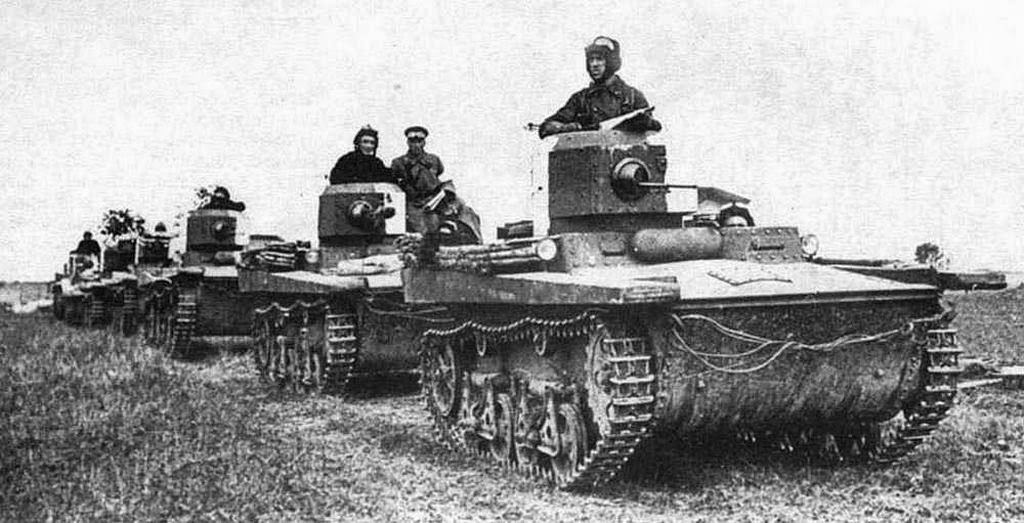Tanques ligeros soviéticos T-37A. 1930