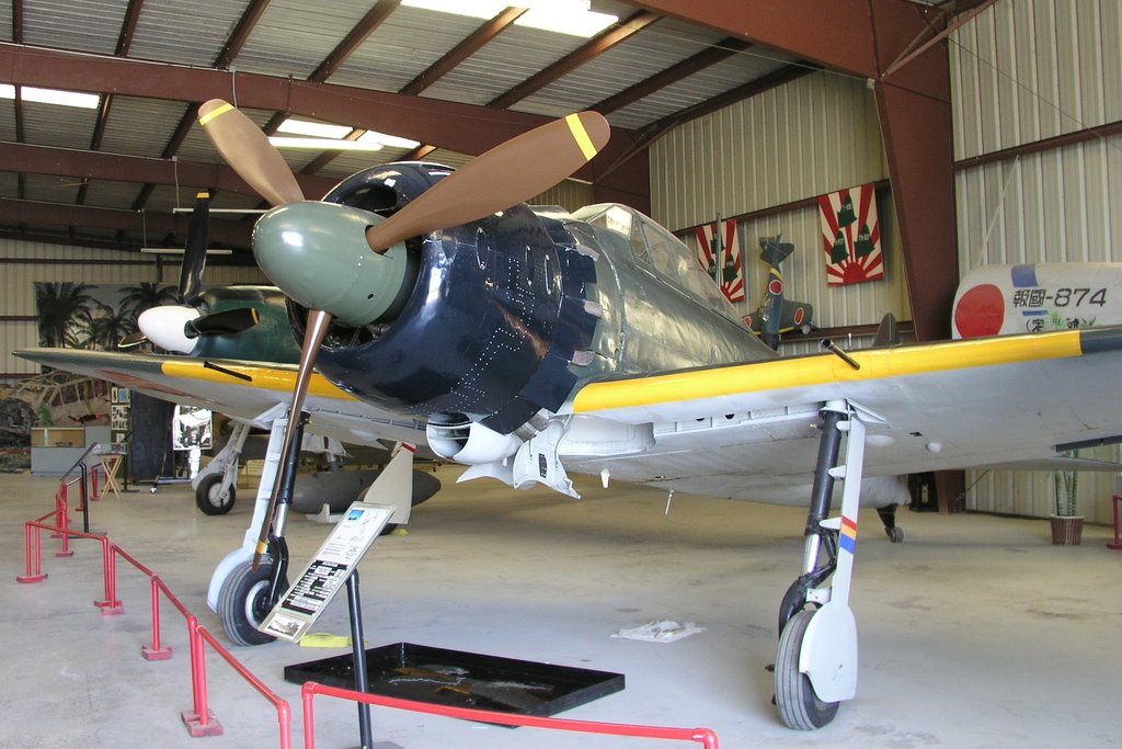 Mitsubishi A6M5 Zero Nº de Serie B11-120 está en exhibición en el Planes of Fame Museum en Chino, California