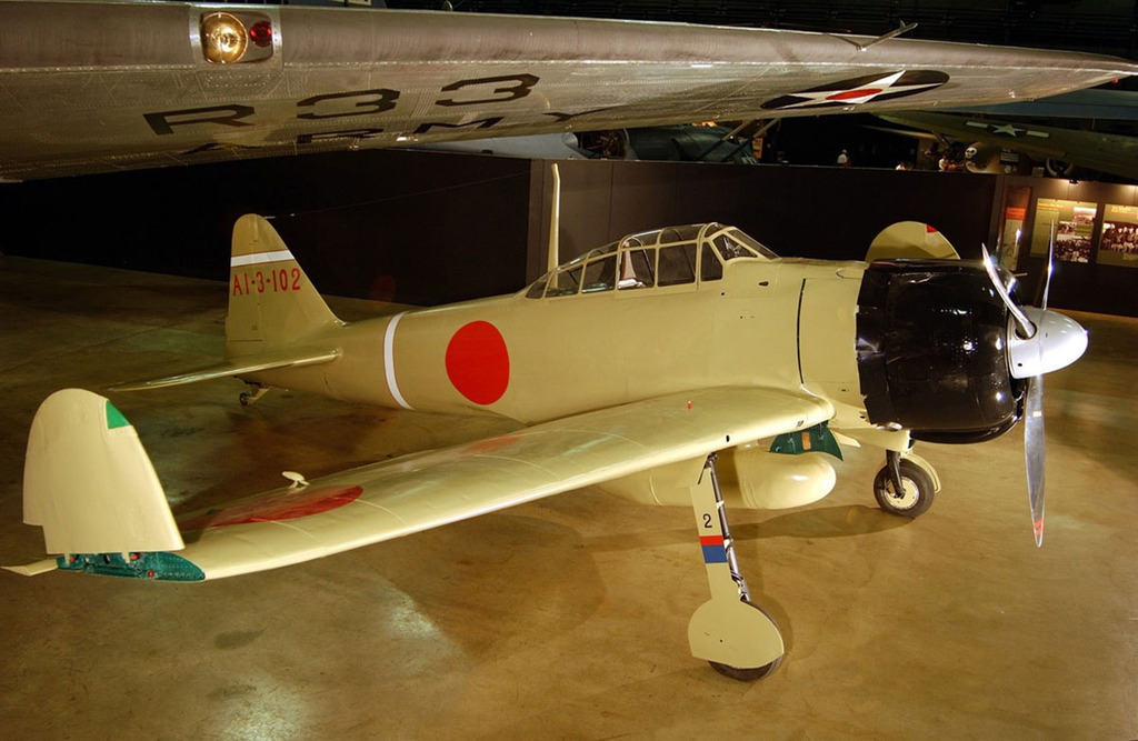 Mitsubishi A6M2 Zero está en exhibición en el National Museum of the United States Air Force en Dayton, Ohio