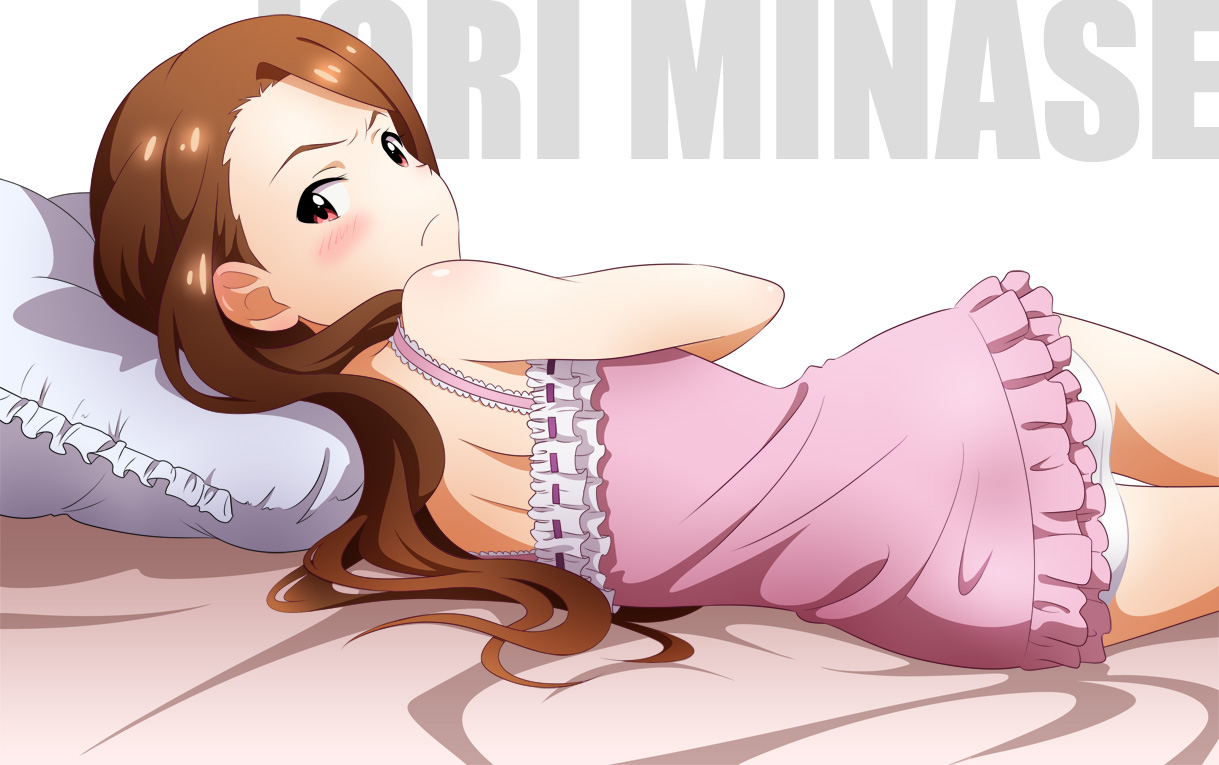 minase_iori_idolmaster_and_idolmaster_classic_drawn_by_sunsun6
