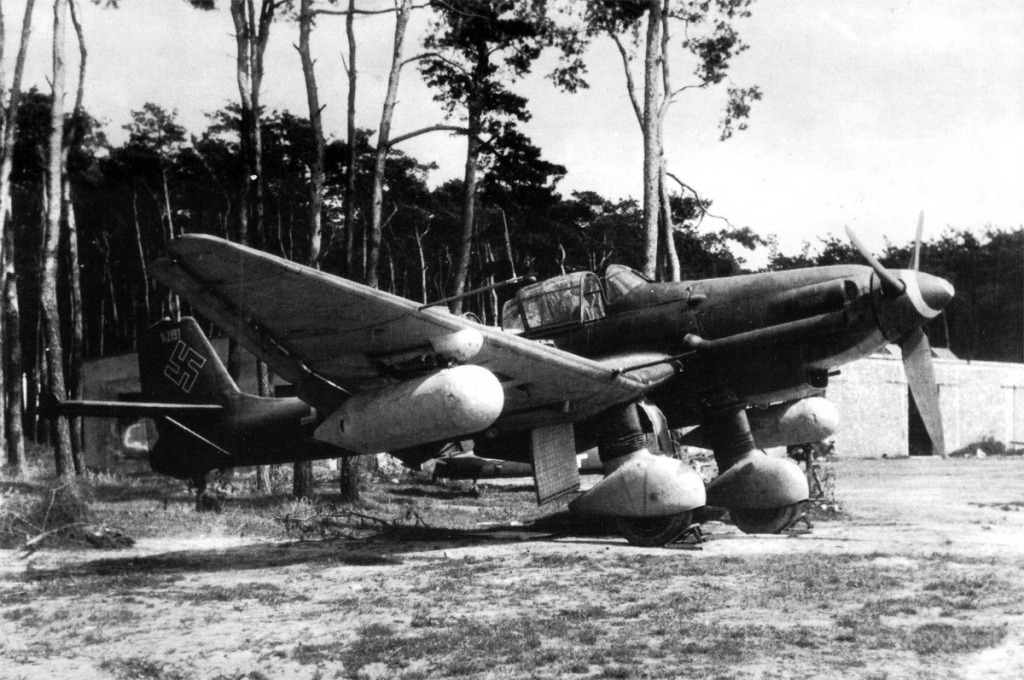 Junkers Ju 87D8