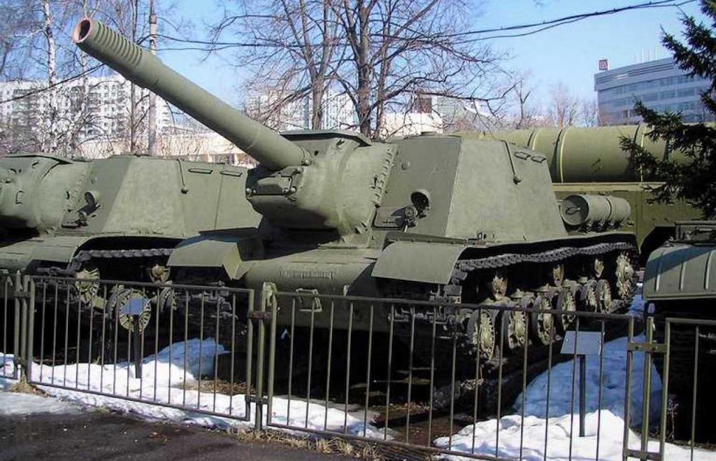 ISU-152 conservado en el Central Armed Forces Museum, Moscú, Rusia