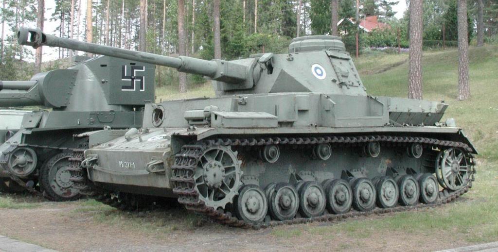 PzKpfw IV Ausf. J, Ps. 221-3  conservado en el Finnish Armour Museum, Parola, Finlandia 