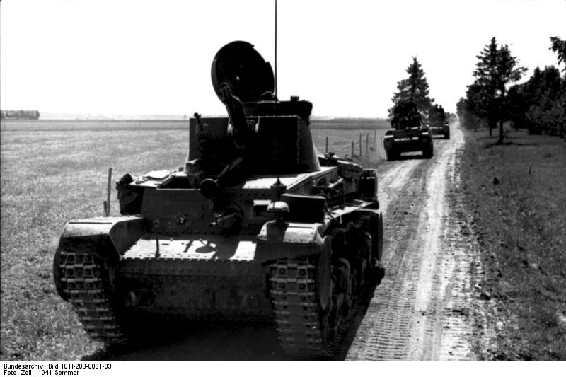 Primer plano de un Panzerkampfwagen 35t en Rusia, en el verano de 1941
