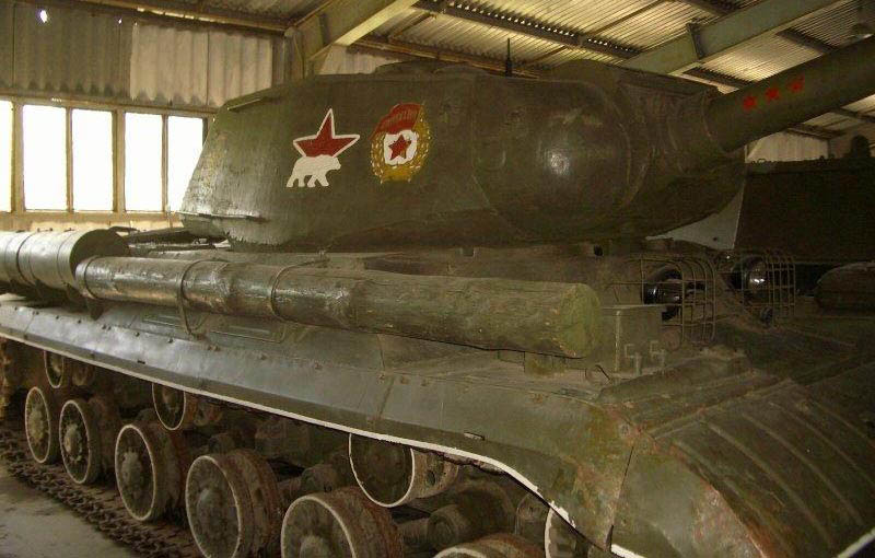 IS-2M m1943 conservado en el Kubinka Tank Museum, Rusia