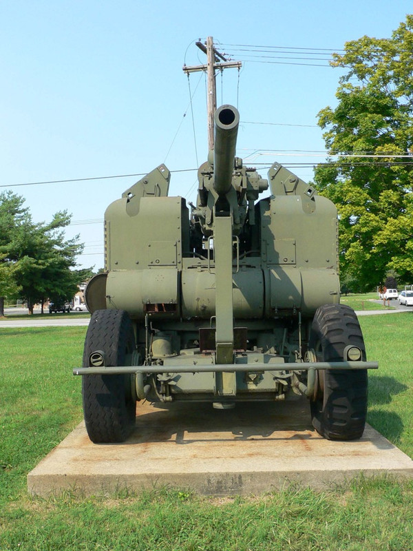 Un M2 de 90 mm conservado en el United States Army Ordnance Museum