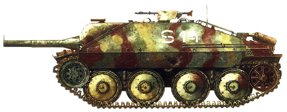 Flammpanzer 38, frente occidental, enero de 1945. El RAL 8012 rojo primario básico estaba sobrepintado a mano, con bandas irregulares de mimetización muy aclaradas, de verde olivo oscuro RAL 6003 y amarillo oscuro