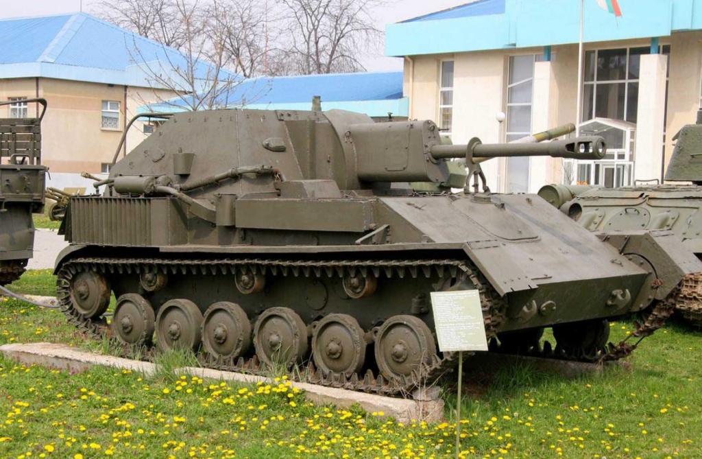 SU-76M conservado en el National Museum of Military History, Sofia, Bulgaria