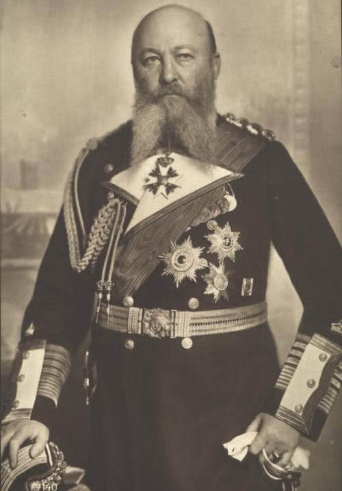 El Almirante Alfred von Tirpitz