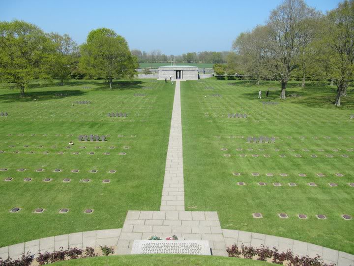 Vista del Cementerio Alemán desde el Monumento