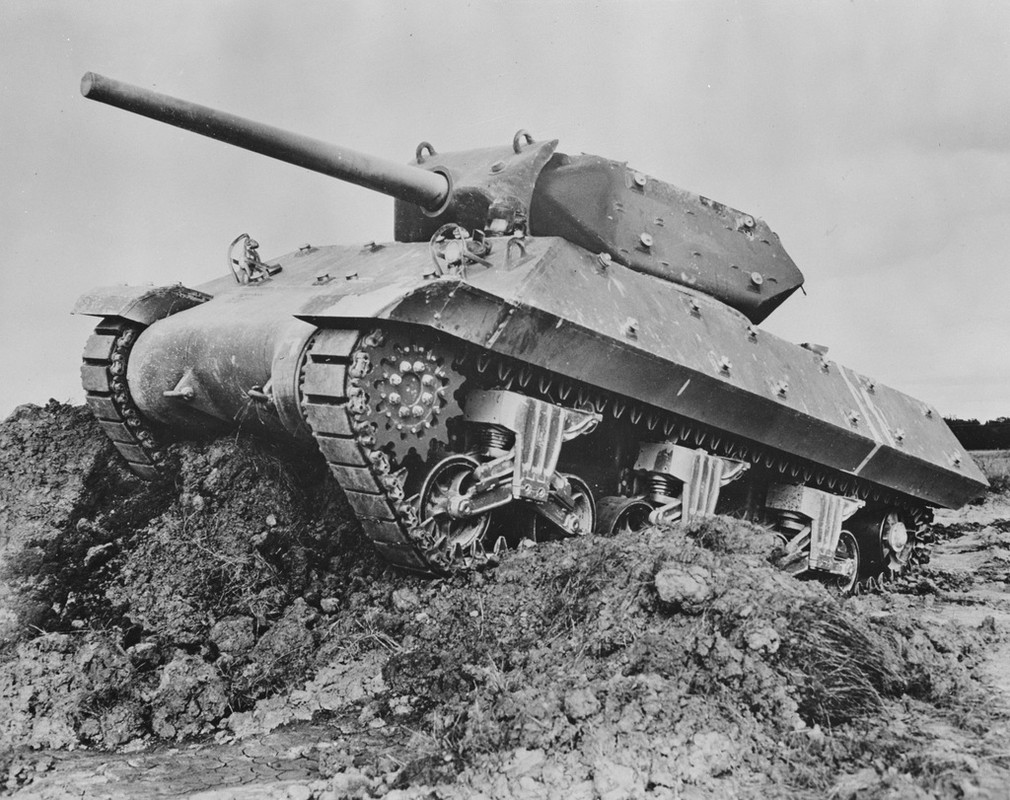 M10A1 GMC en pruebas, 1943