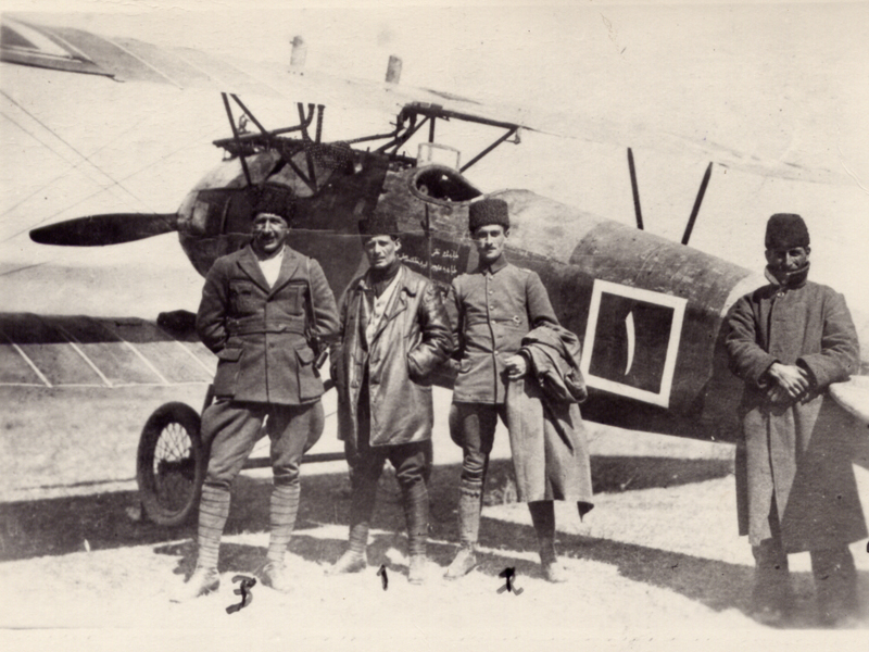 Albatros D.V encuadrado en la Fuerza Aérea Turca durante la independencia del país, en 1920
