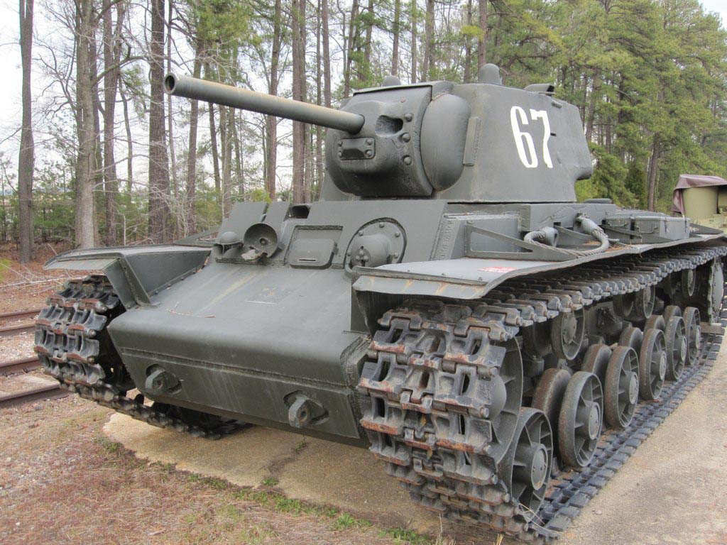 KV-1 Modelo 1941 conservado en el Fort Lee U.S. Army Ordnance Museum, VA, USA