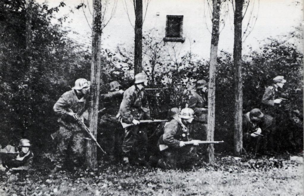 Infantería alemana durante los combates de la Bolsa de Oosterbeek