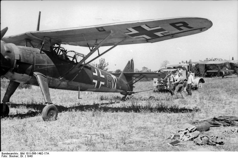 Un Henschel Hs 126 en Rusia, julio de 1941