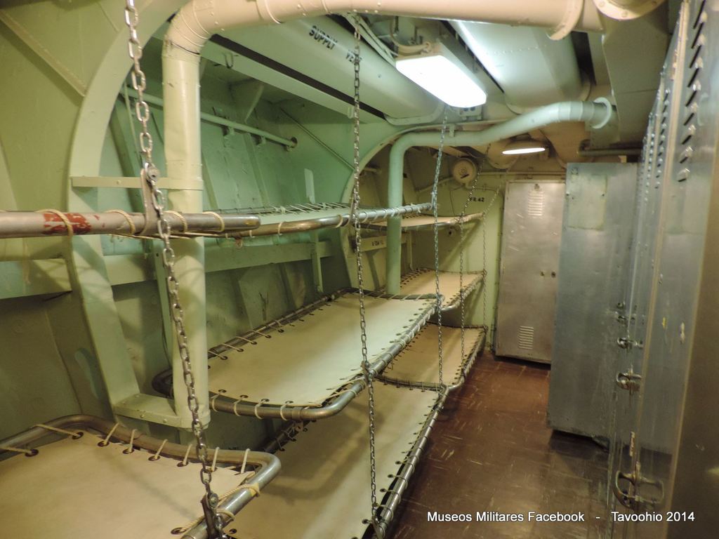 Entre cubiertas - USS The Sullivans DD-537 - at Buffalo and Erie County Naval and Military Park Entre cubiertas - USS The Sullivans DD-537 - at Buffalo and Erie County Naval and Military Park