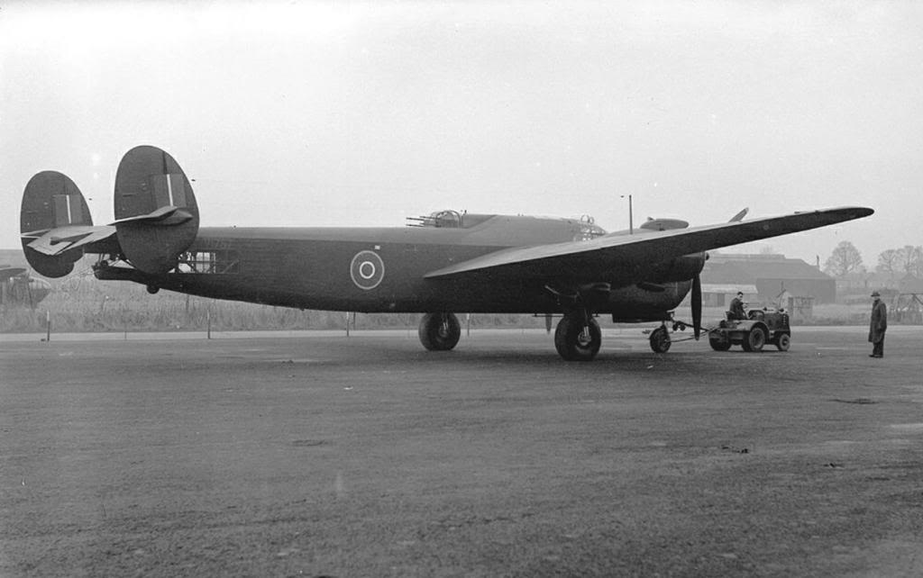 Armstrong Whitworth Albemarle Mk I recién salido de fábrica