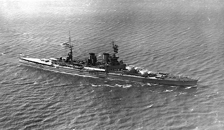 HMS Repulse en 1920