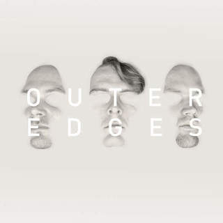 Noisia - Outer Edges (2016).mp3 - 320 Kbps