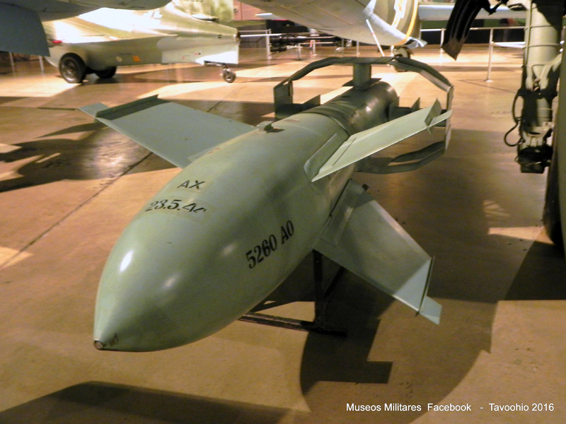 Fritz X-1 en el Museo Nacional de la Fuerza Aérea de los Estados Unidos