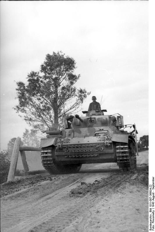 Sd.Kfz.143 Pz.Beob.Wg.III Ausf.H en 1943