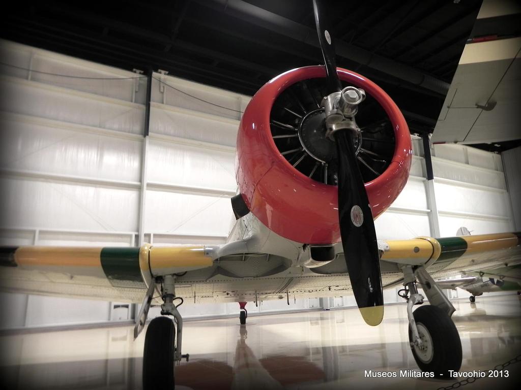North American AT-6 Texan - Airzoo Museum