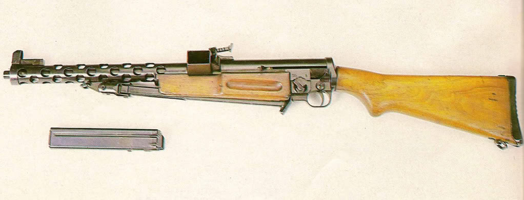 Subfusil ZK 383