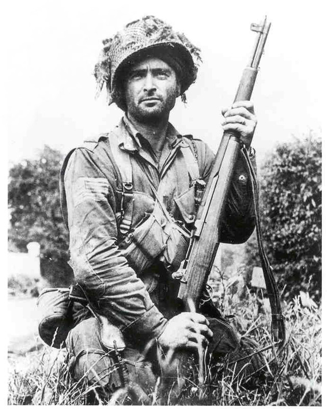 Kelso Horne, Teniente segundo de la 82ª división Aerotransportada. La foto se tomó durante la batalla de Normandía