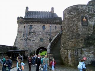 Recorriendo Escocia - Blogs de Reino Unido - Castillos de Edimburgo, Linlithgow, Stirling y Rosslyn Chapel (10)