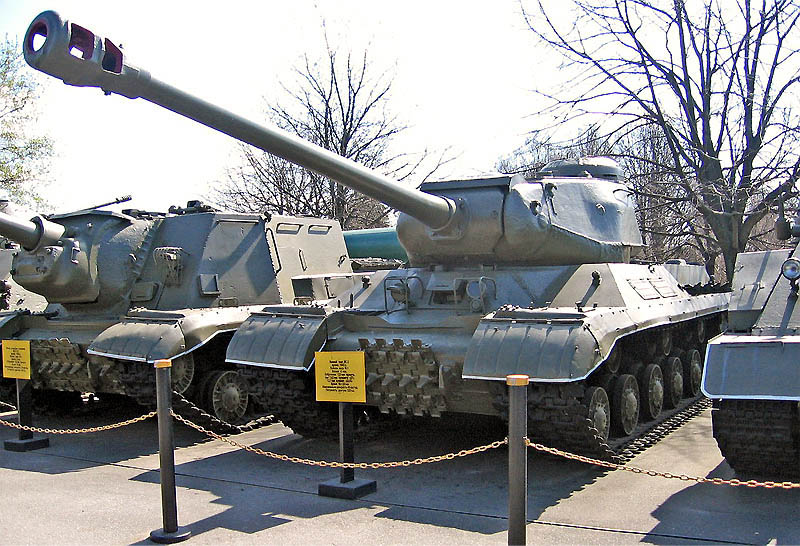 IS-2M m1943 conservado en el Museum of the Great Patriotic War, Kiev, Ucrania