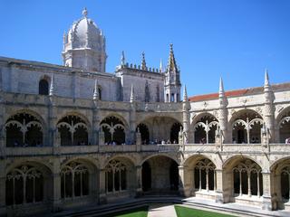 Experiencias entre Ruas Lisboetas, históricas Villas y bellos Monasterios. - Blogs de Portugal - Belem y últimos paseos por los barrios de Lisboa. (7)
