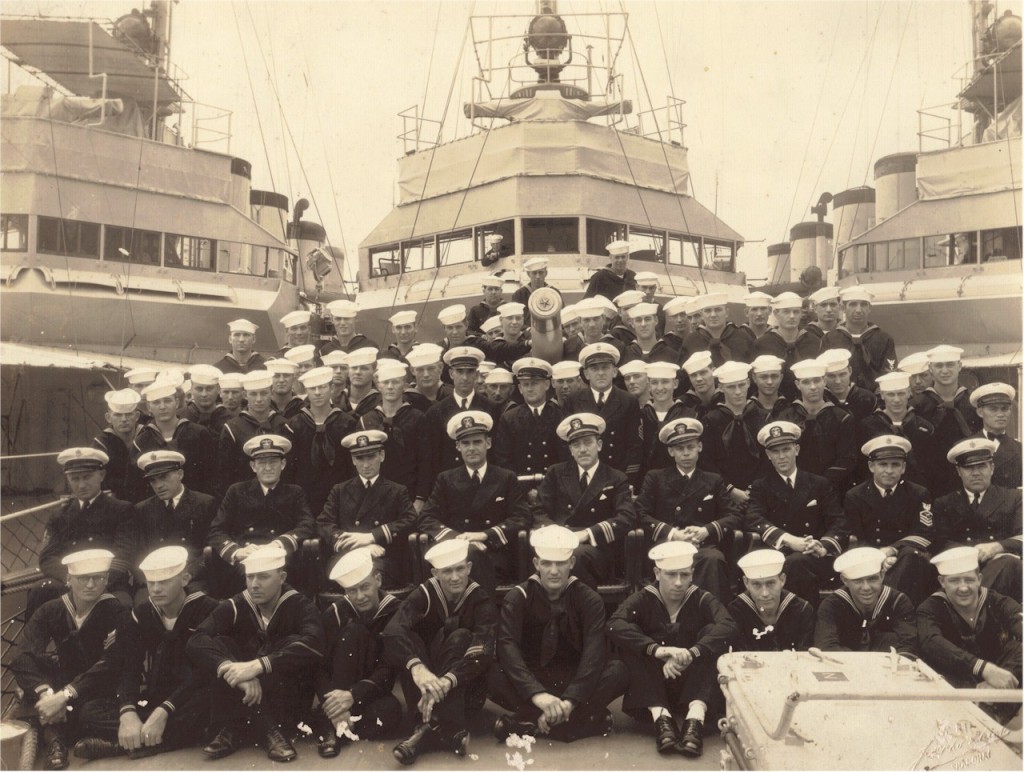 Fotografía de la tripulación al completo del USS Edsall en 1935