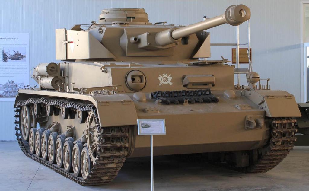 PzKpfw IV Ausf. H conservado en el Museo de El Goloso, Madrid, España 