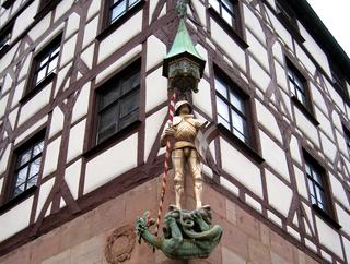 Núremberg, de ciudad Imperal a ciudad de la Navidad - Blogs of Germany - Paseos entre la historia y las calles de Núremberg I (52)