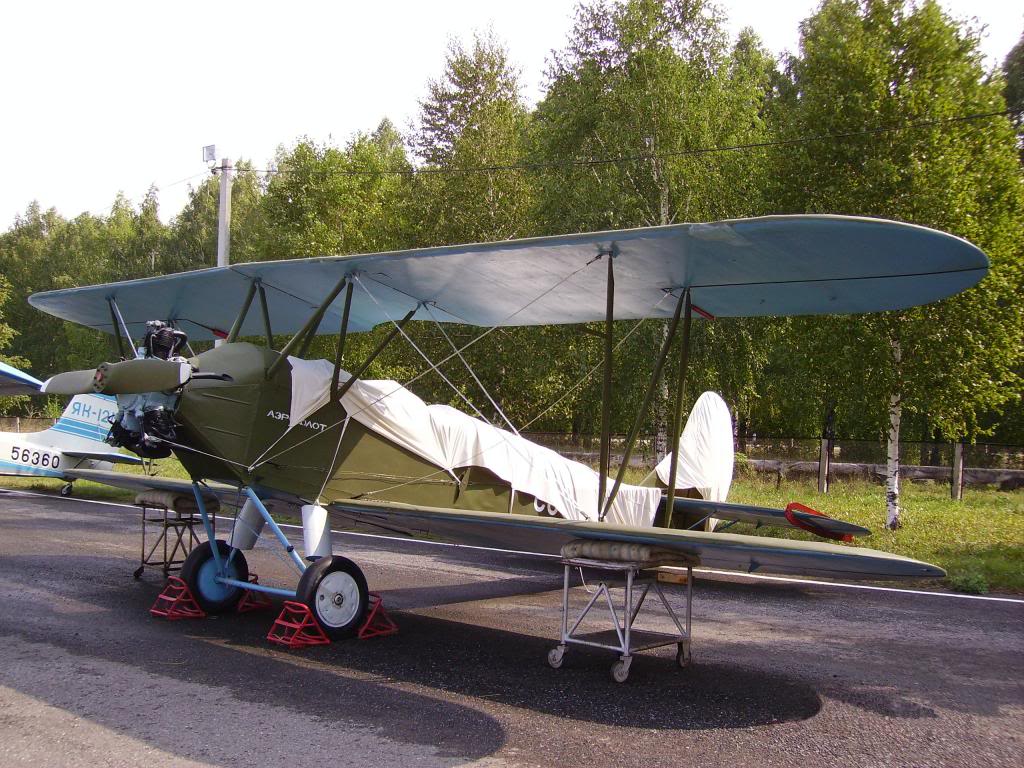 Polikarpov Po-2 está en exhibición en el The Central Air Force Museum en Monino, Moscú, Rusia