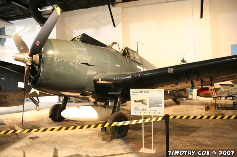 Grumman F6F-5K Hellcat Nº de Serie 94263 conservado en el Cradle of Aviation Museum en New York