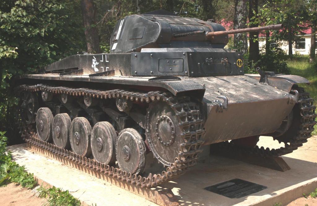 PzKpfw. II Ausf. C conservado en el Military Historical Museum, Lenino-Snegiri, Rusia