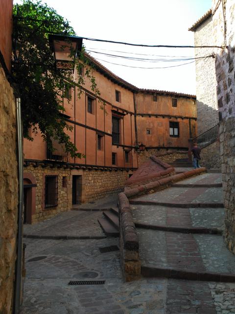 DE PUENTE POR LA SIERRA DE ALBARRACÍN, TERUEL Y ALREDEDORES CON NIÑOS - Blogs de España - 7 horas en Albarracín y diario de un topo (acueducto romano Gea-Albarracín) (10)