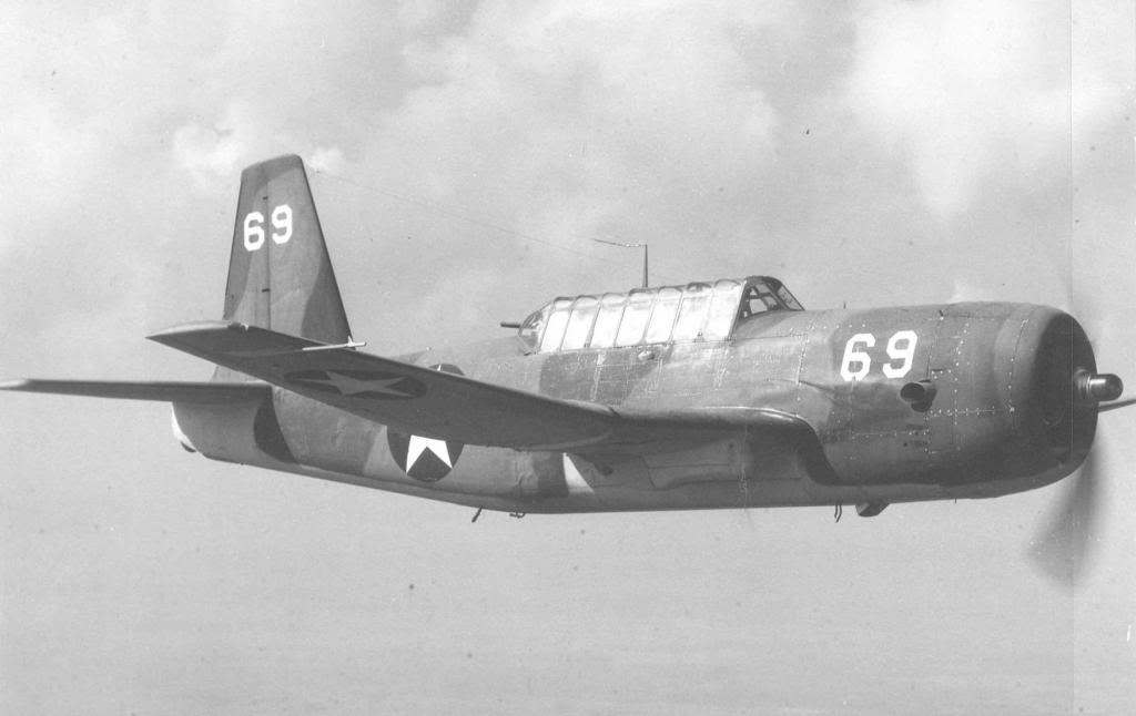 Vultee A-31 Numero 69 en vuelo