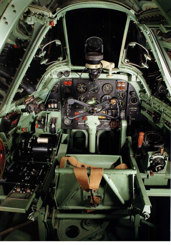 Vista interior de la Cabina de un Bristol Beaufighter Mk.IC