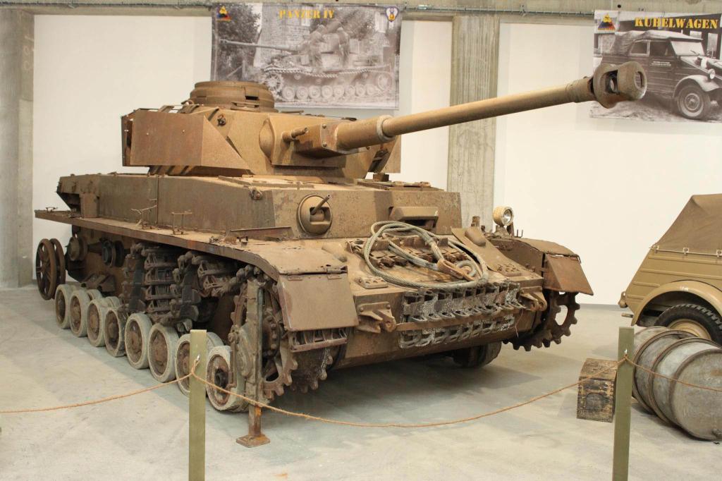 PzKpfw IV Ausf. H conservado en el Normandy Tank Museum, Catz, Carentan, Francia